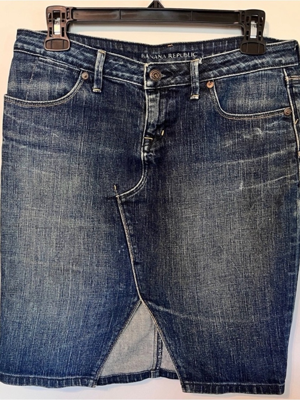 Banana Republic Women’s Dark Blue Denim Skirt